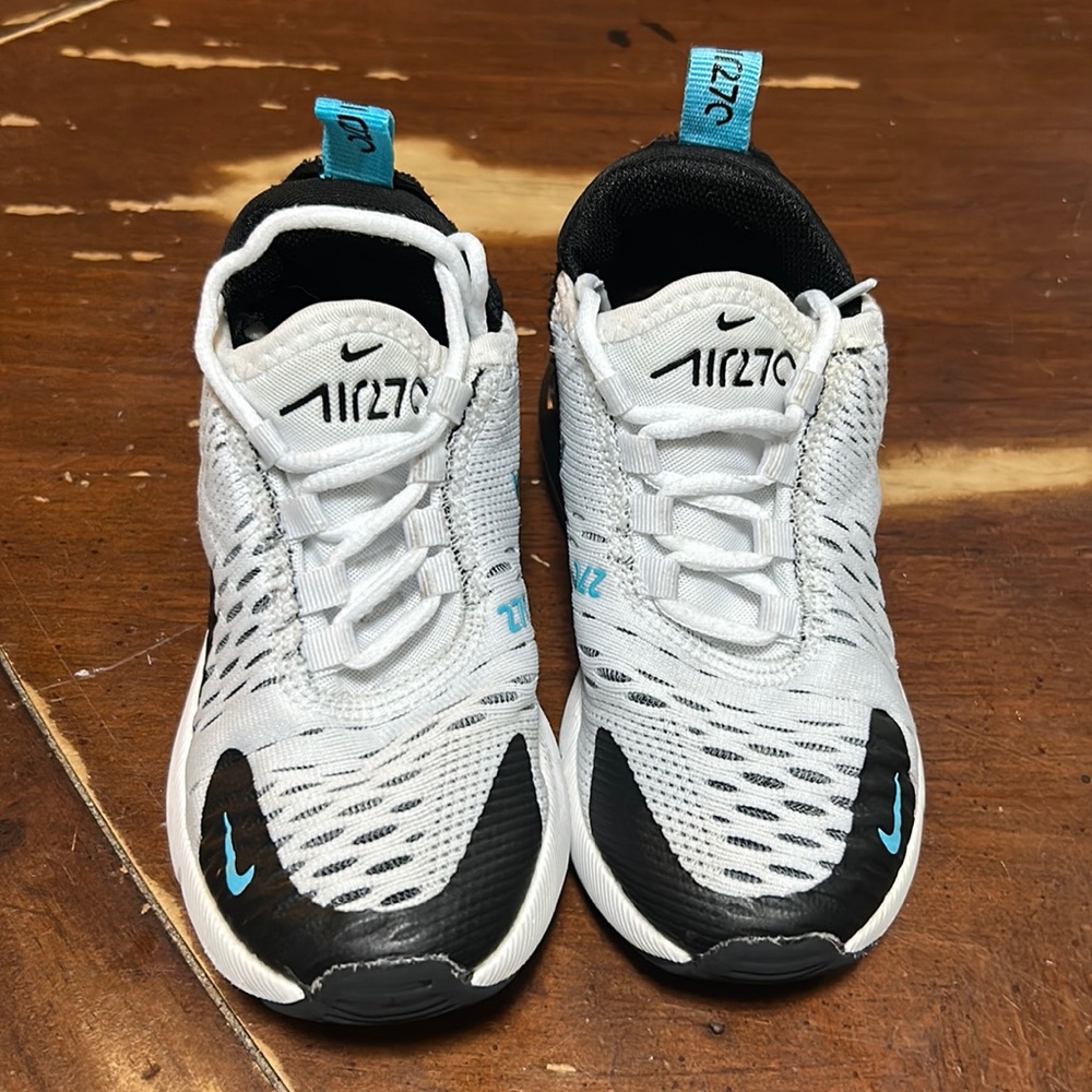Nike air 270